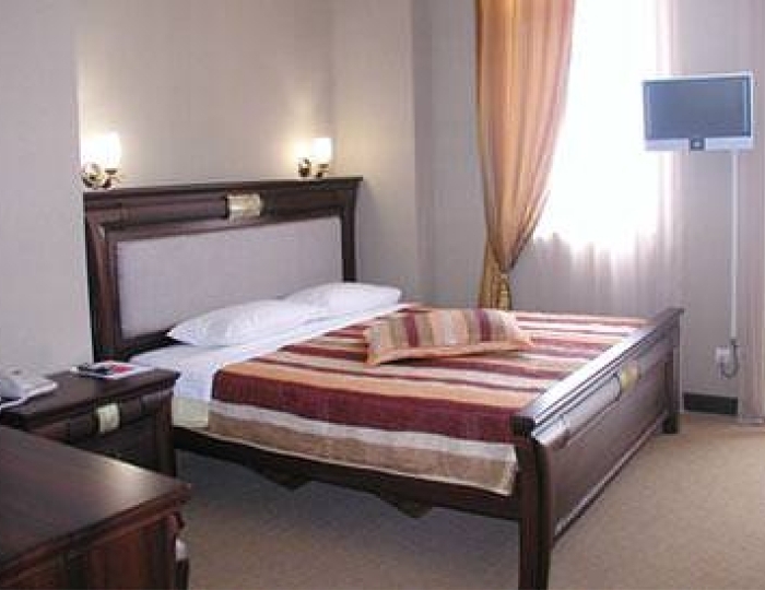 Номер стандарт с 1 двуспальной кроватью (с завтраком) - Гостиница Атриум Виктория / Atrium Victoria Сухум